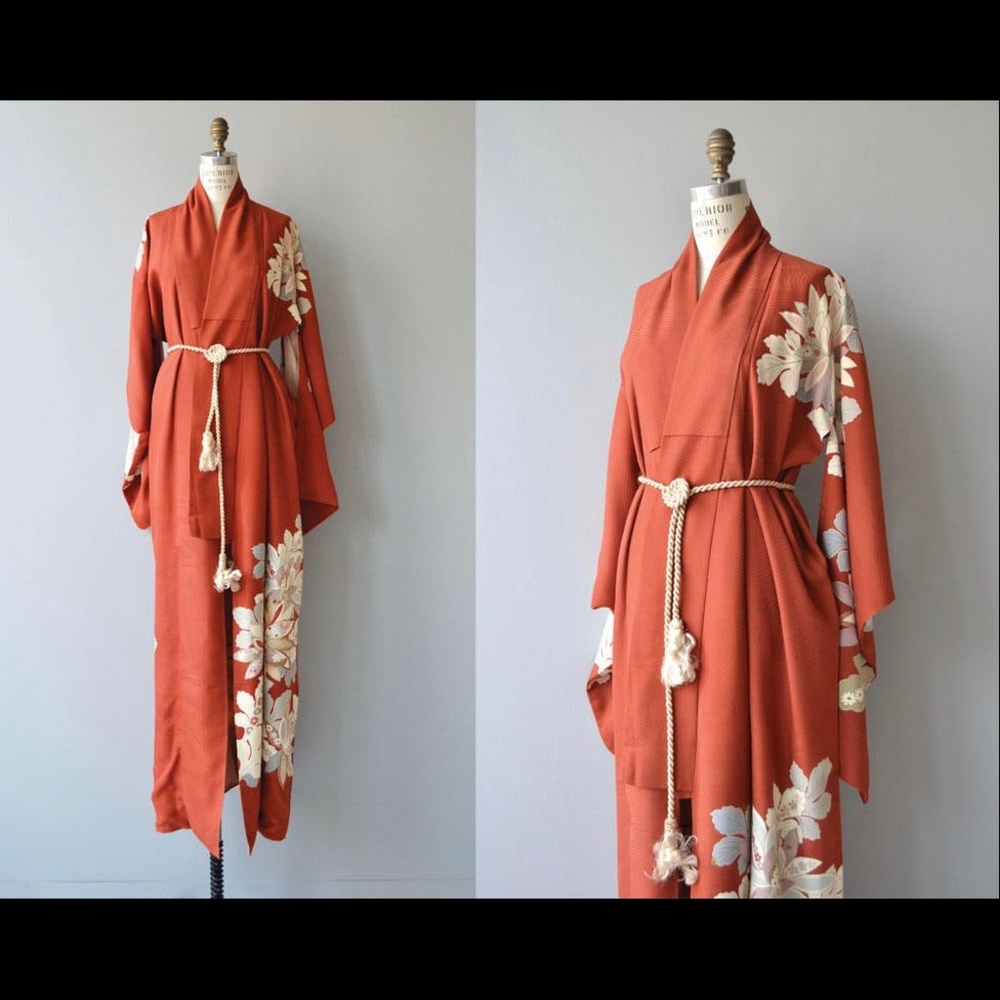 VTG Silk Kimono Robe